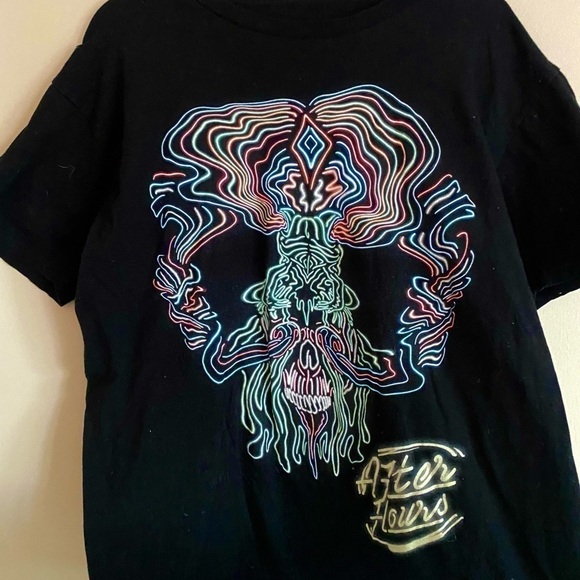 The Weeknd AFTER HOURS tee - Picture 3 of 4